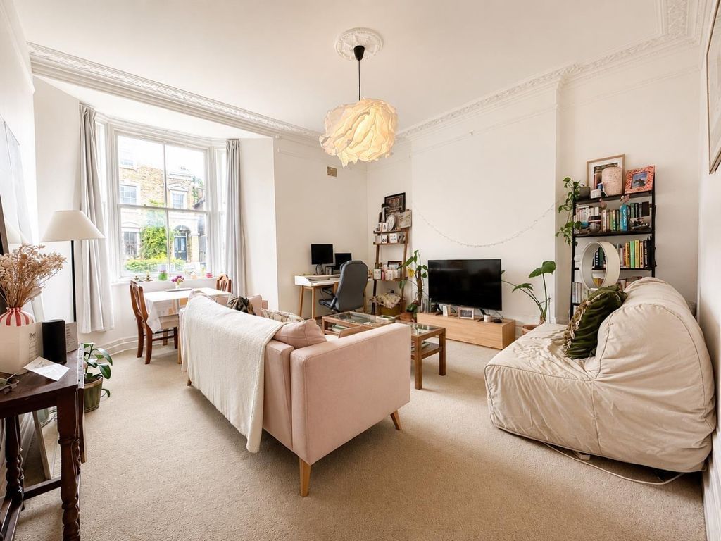 Property photo 1 of 6 Qfx_Pq6A8Egbf2Ycrf8H4W.Jpg