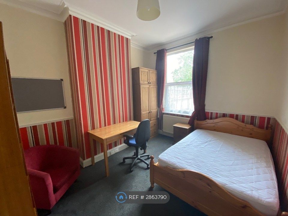 Property photo 3 of 10