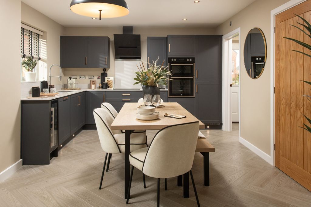Property photo 2 of 11 004 Allison_Beaufortgardens_Northam_Rooms