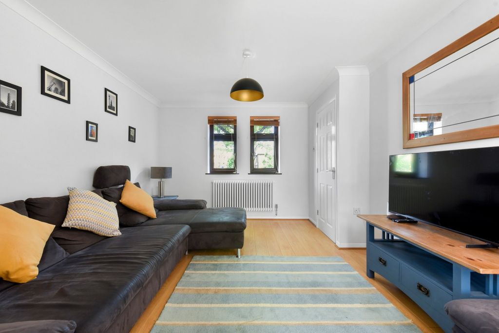 Property photo 1 of 22