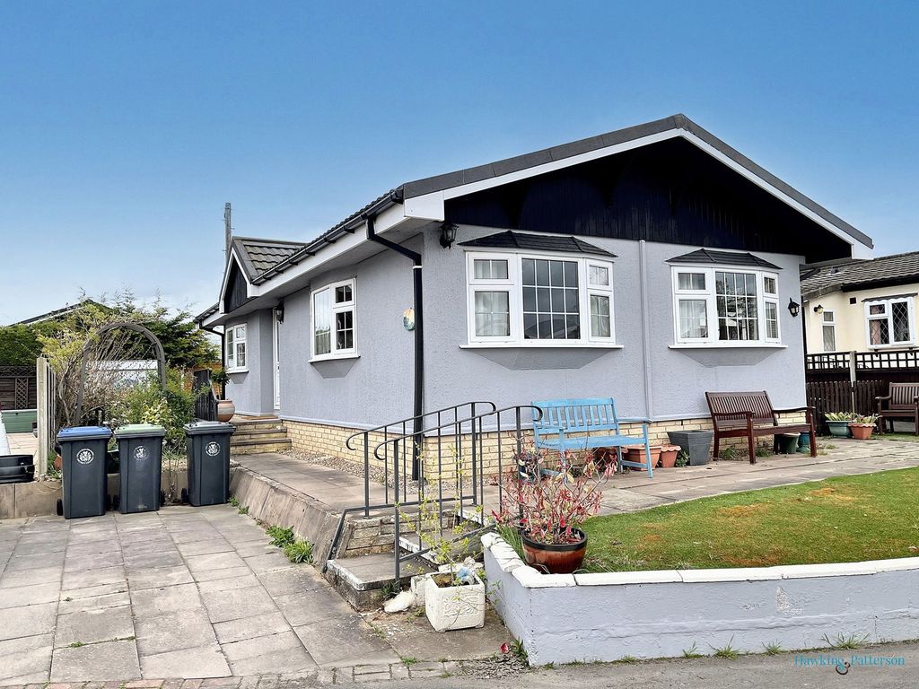 Property photo 1 of 22