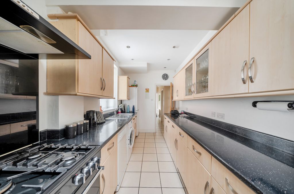Property photo 3 of 13 1469473-23-6A1Deb...