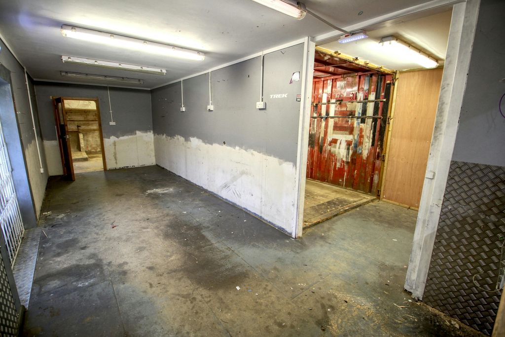 Property photo 3 of 6 Internal 3.Jpg