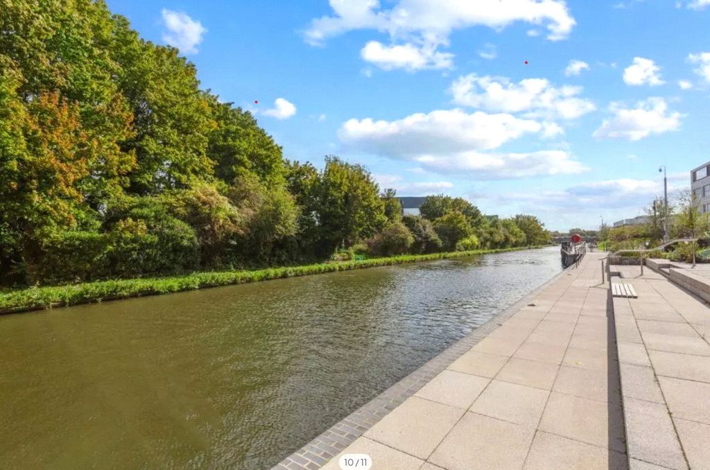 Property photo 2 of 9 Picture No. 10