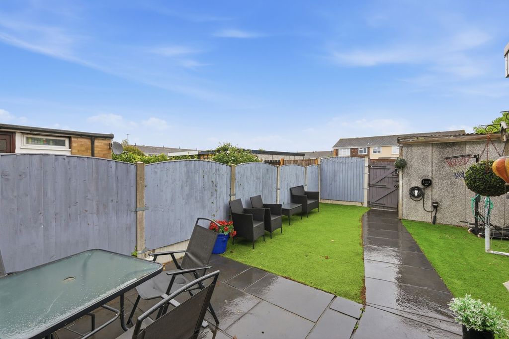 Property photo 3 of 14 Rear Garden