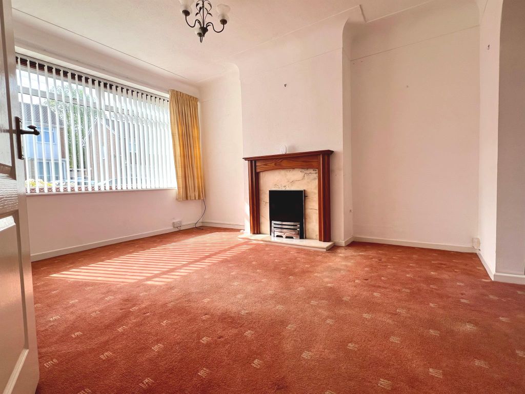 Property photo 2 of 34