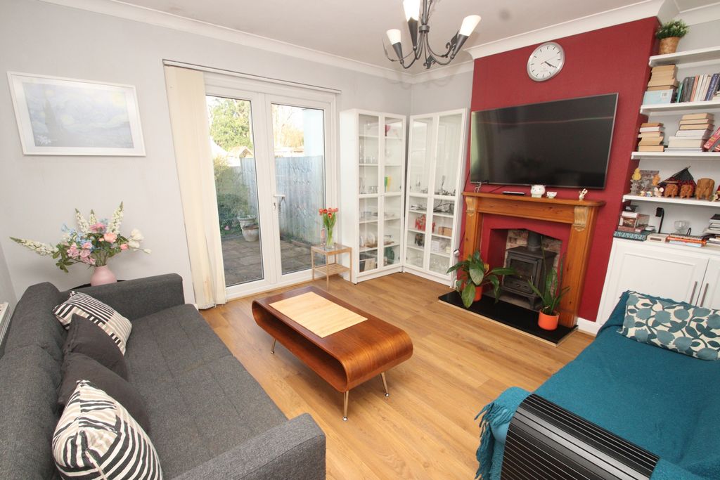 Property photo 2 of 11 Photo 9