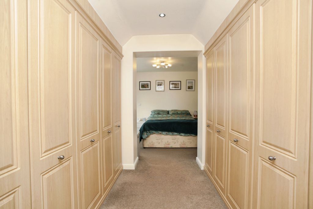 Additional image 14 of 4 bed detached house for saleLionel Close, Nuneaton CV10