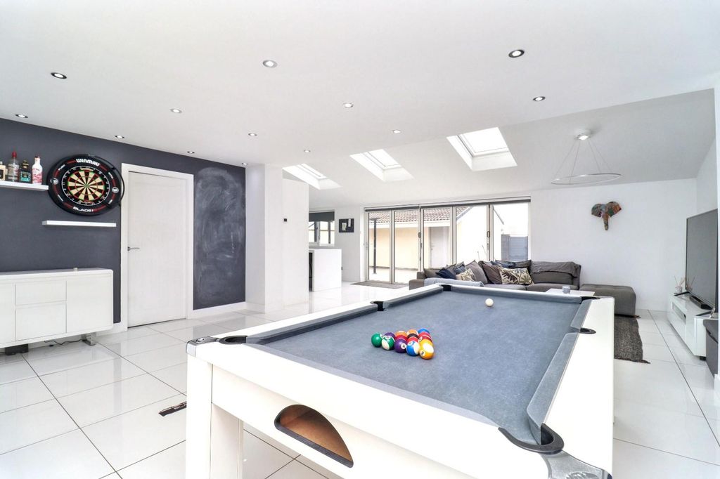 Additional image 13 of 5 bed detached house for saleWainwright Walk, Seaton Carew, Hartlepool TS25