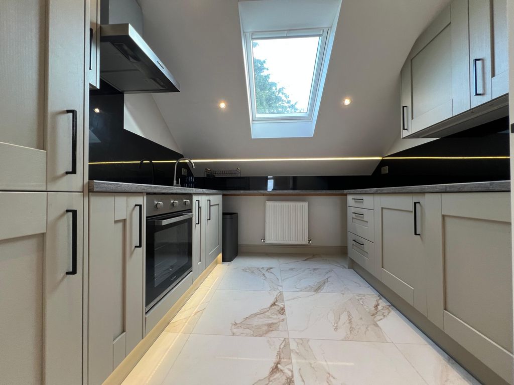 Property photo 2 of 15 Photo 15