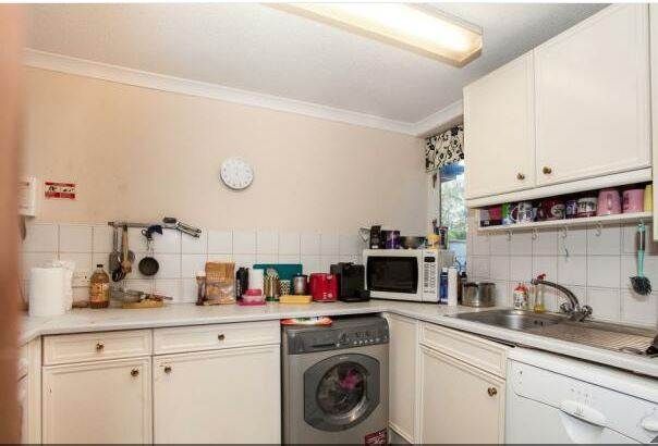 Property photo 3 of 12