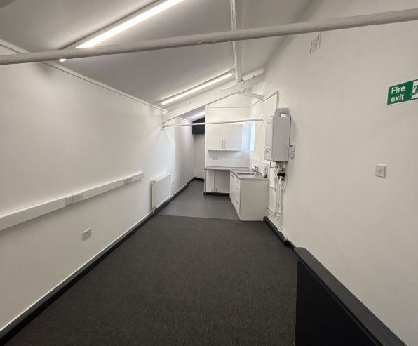 Property photo 3 of 5 Flexible Property Space