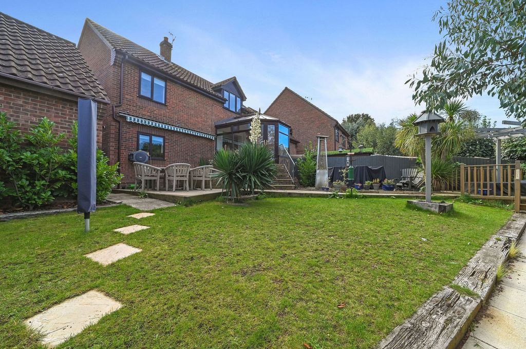 Property photo 1 of 19