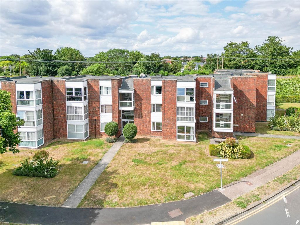 Property photo 1 of 11 Front Of Property