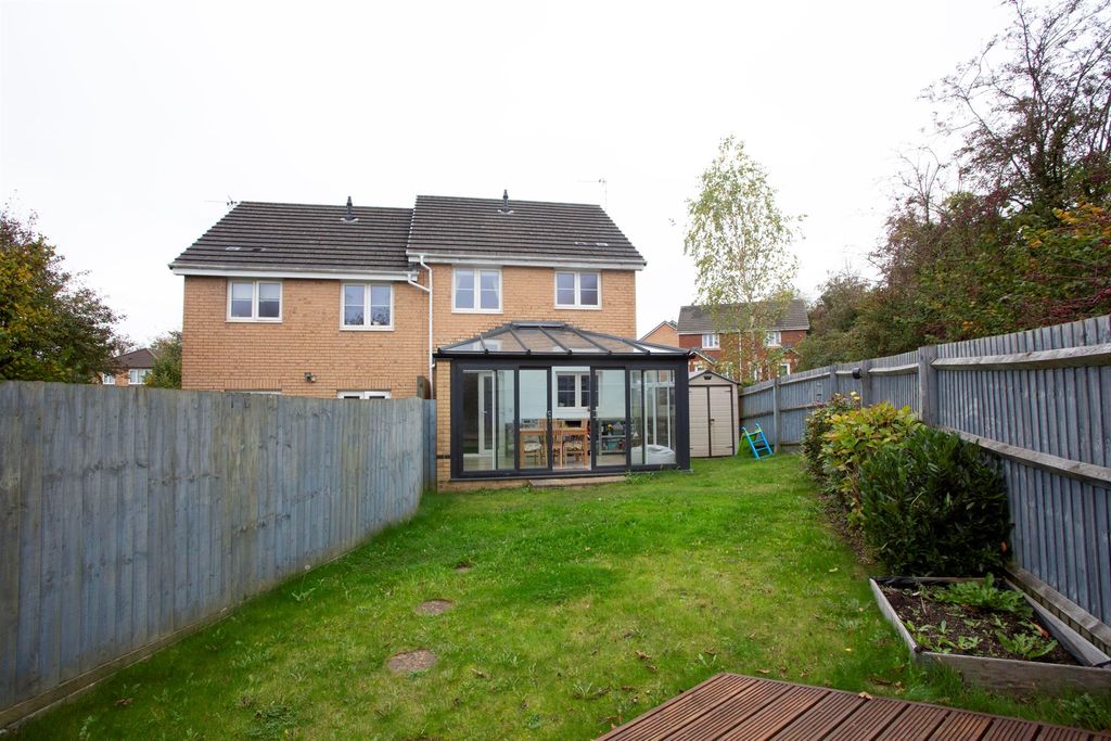 Property photo 2 of 13