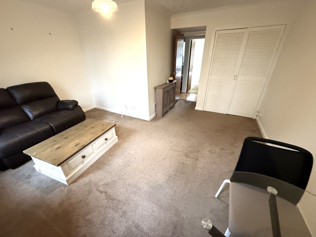 Property photo 3 of 7 Photo 3