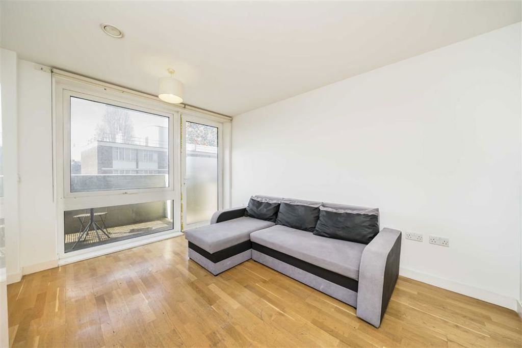 Property photo 3 of 7