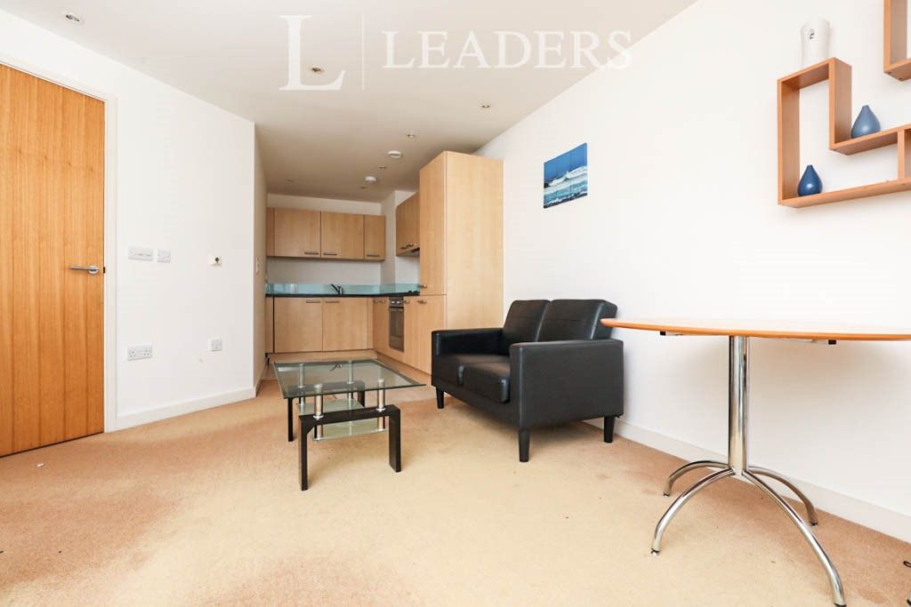 Property photo 3 of 11 3