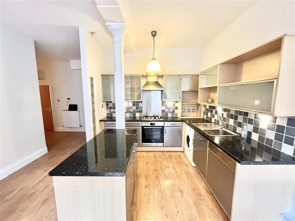 Property photo 3 of 12 Image