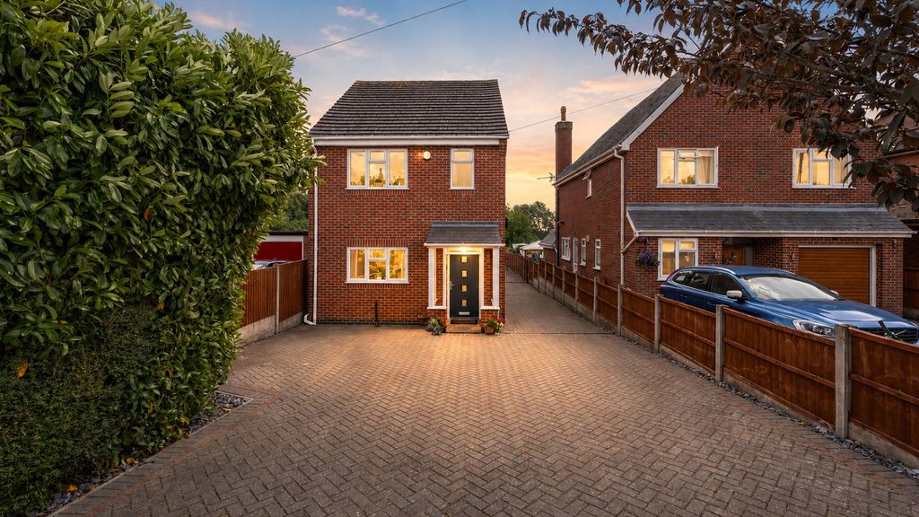 Property photo 1 of 22 4137103