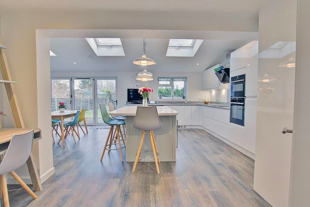 Property photo 2 of 18