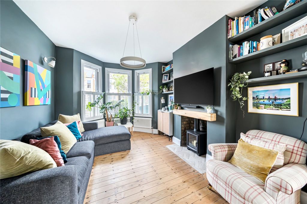 Property photo 2 of 29 Picture No. 38