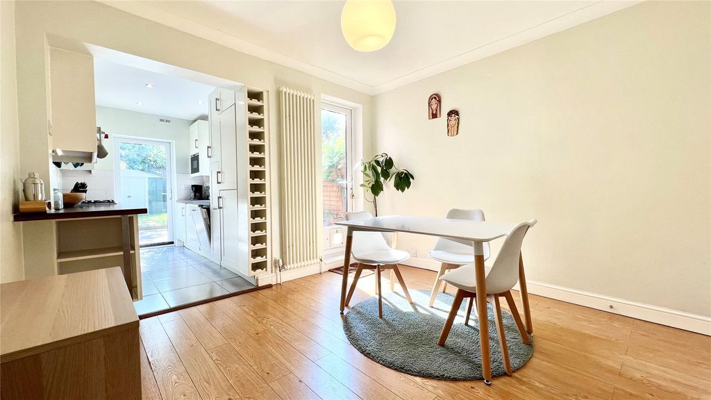 Property photo 3 of 10 Dining Room