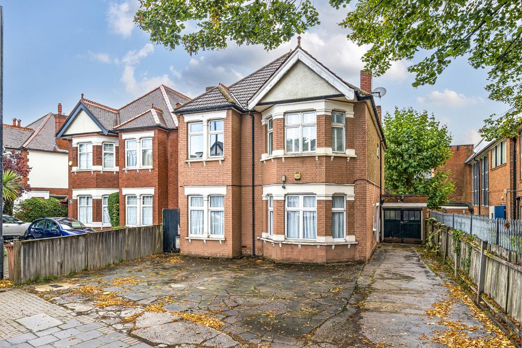 Property photo 1 of 21 1-1348430-1-68c81...