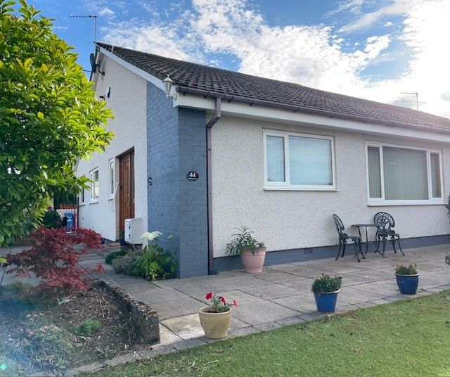 Property photo 2 of 18