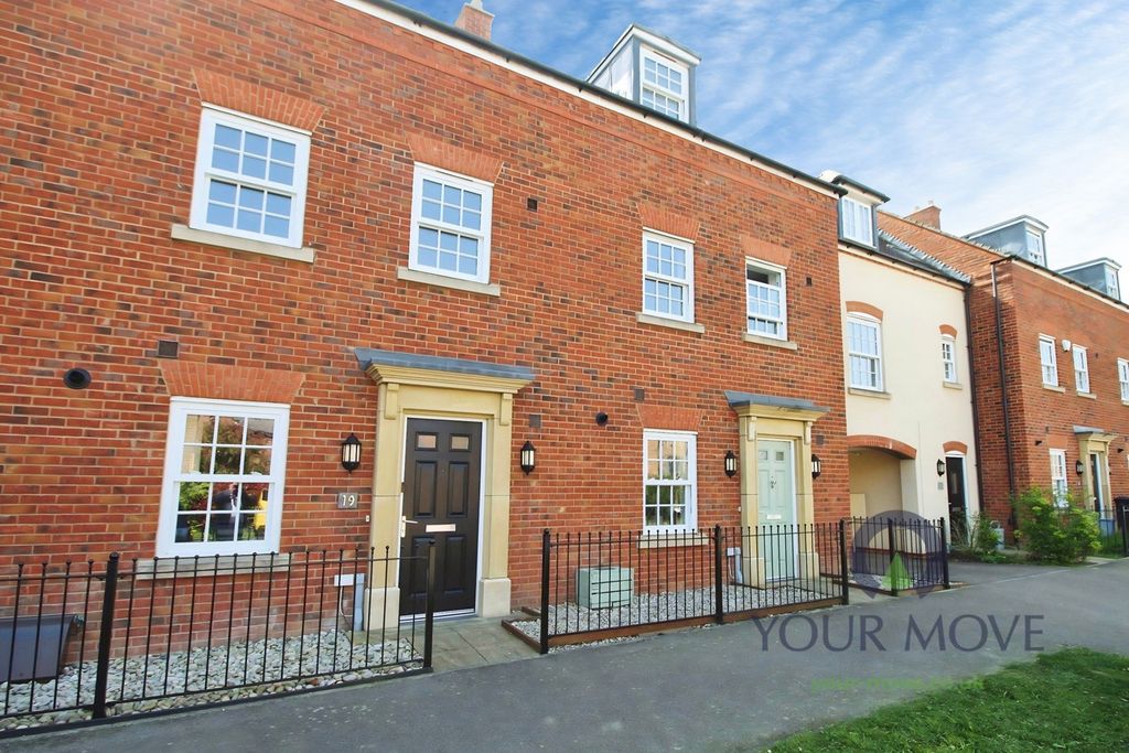 Property photo 2 of 7 Main