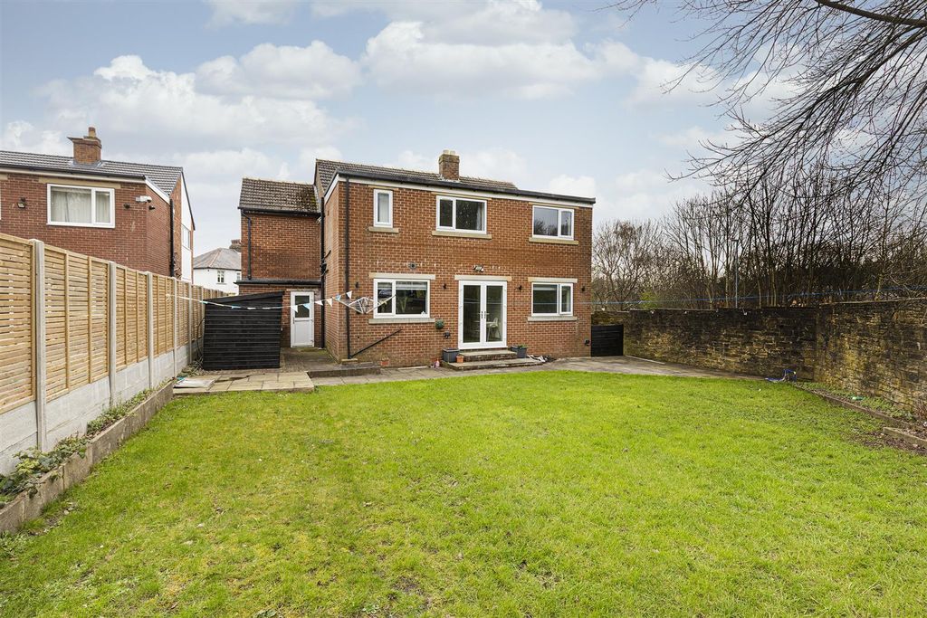 Property photo 1 of 47