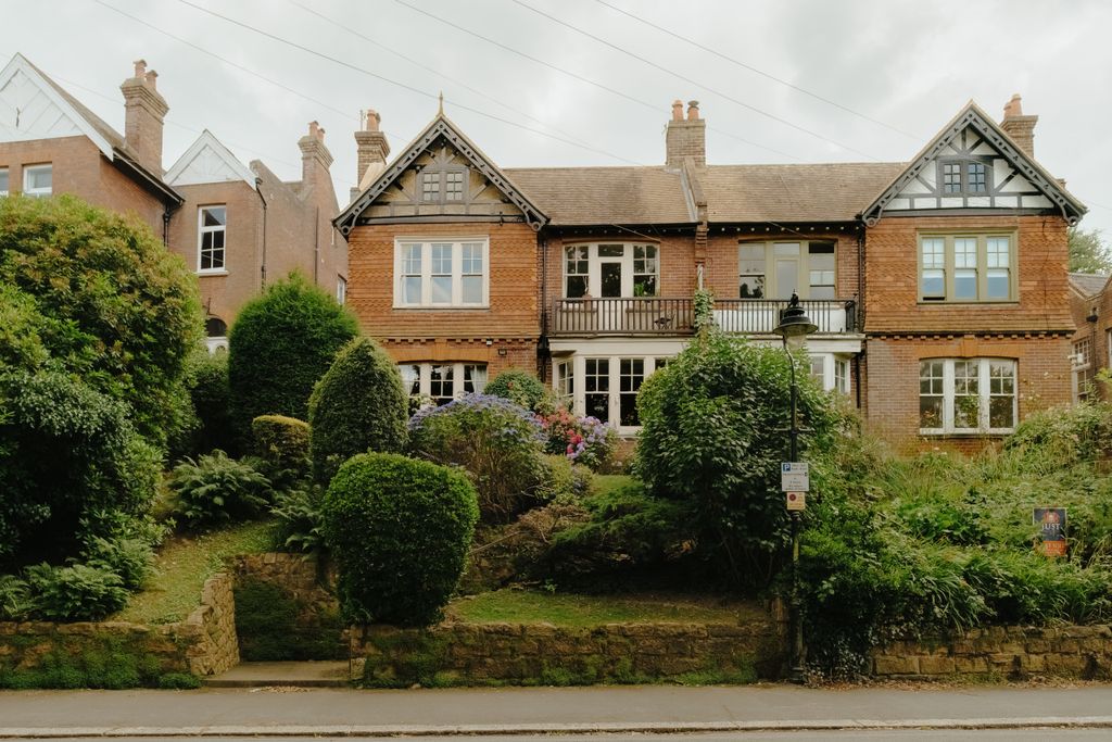 Property photo 2 of 24 Croft-Hastings-Lowerparkroad-Exterior-13