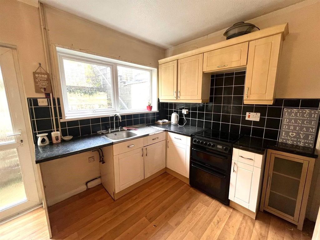 Property photo 2 of 13 Img-20251105-Wa0039.Jpg