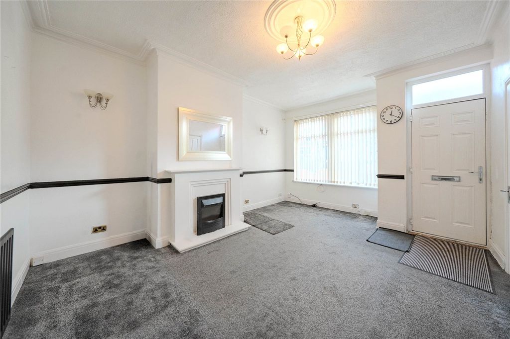Property photo 2 of 11 Picture No. 03