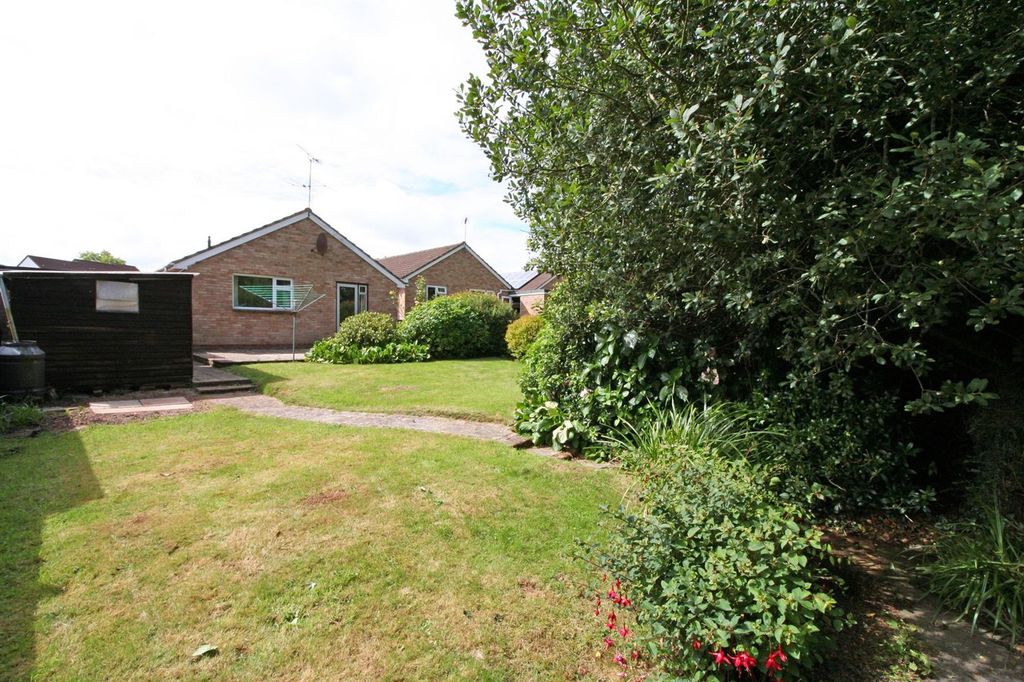 Property photo 2 of 8