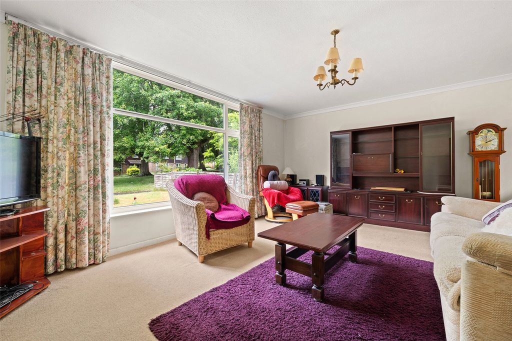 Property photo 3 of 13 Picture No. 10