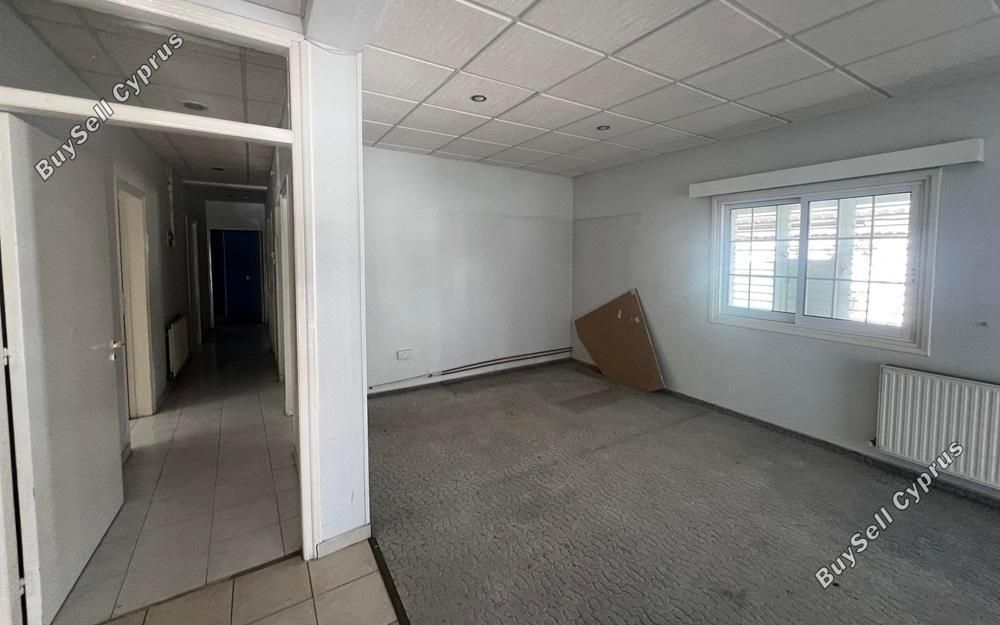 Property photo 2 of 3