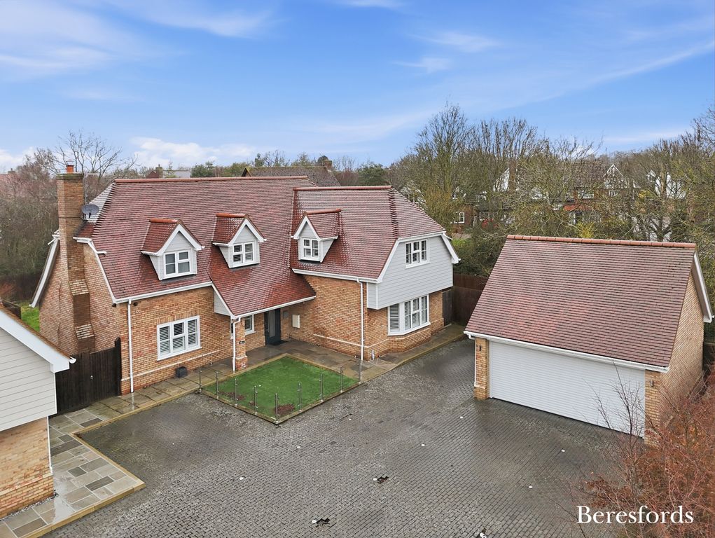 Property photo 1 of 27 Picture No. 04