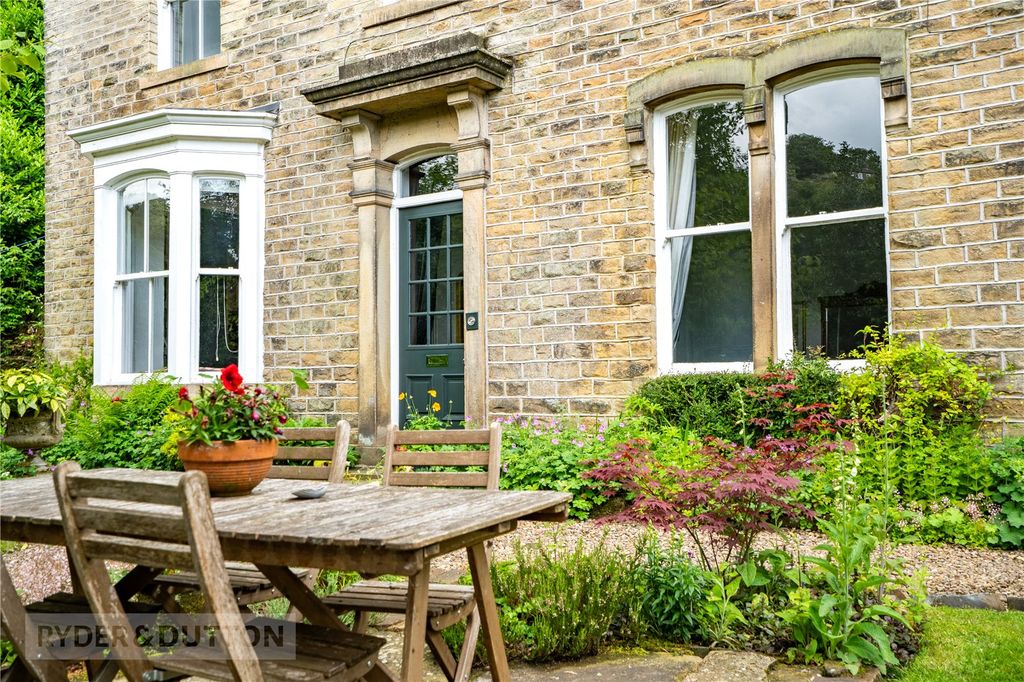 Additional image 24 of 3 bed detached house for saleDunford Road, Holmfirth, West Yorkshire HD9