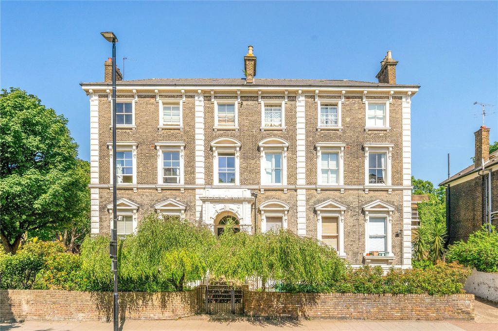 Property photo 1 of 10 Picture No. 18