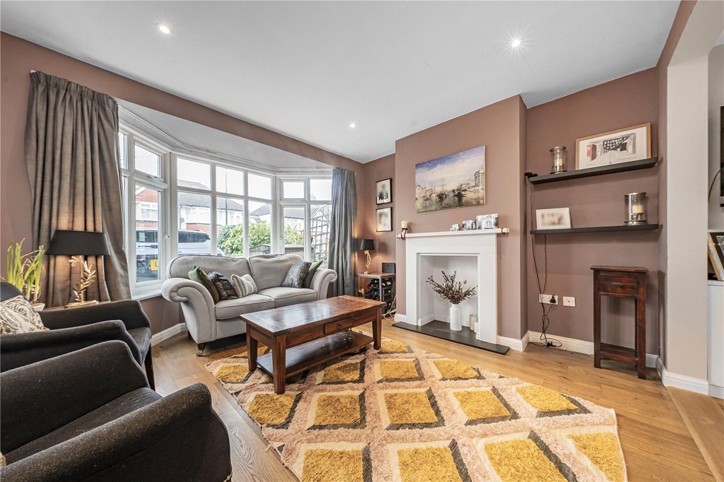 Property photo 2 of 14 Picture No. 2 B