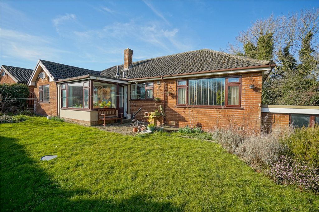 Property photo 2 of 15 Picture No. 07