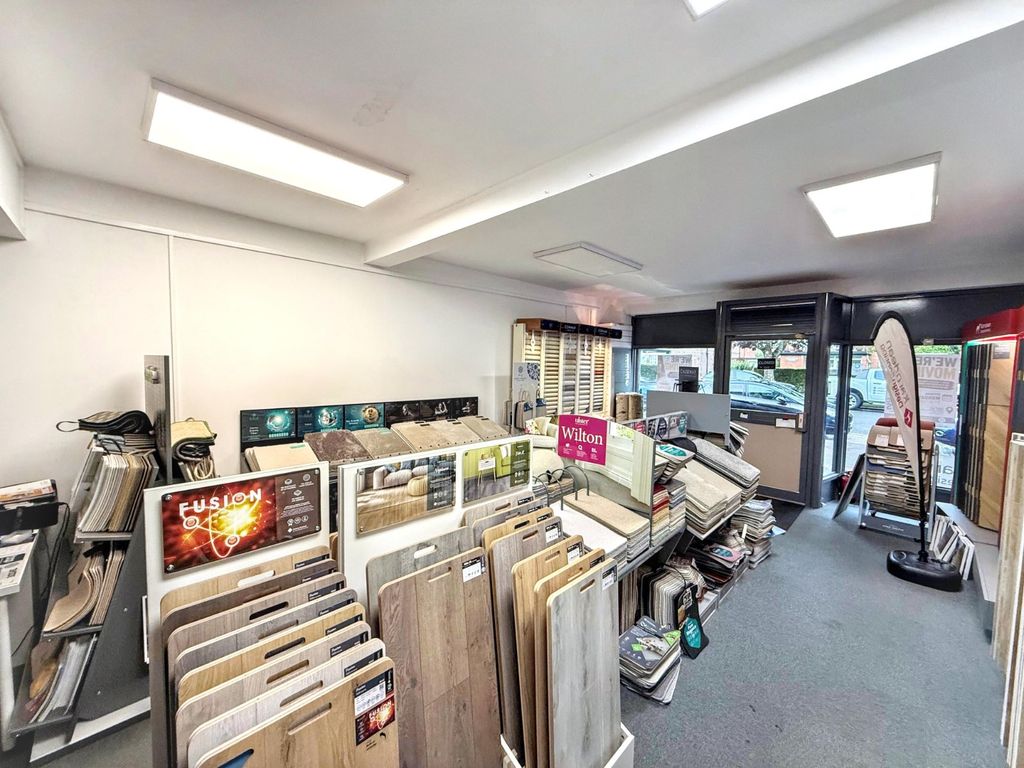 Property photo 3 of 7 Picture No. 06