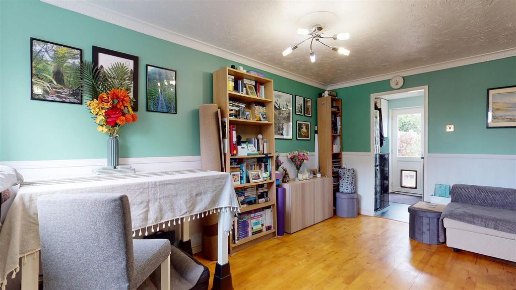 Property photo 3 of 11 03302026_222532.Jpg