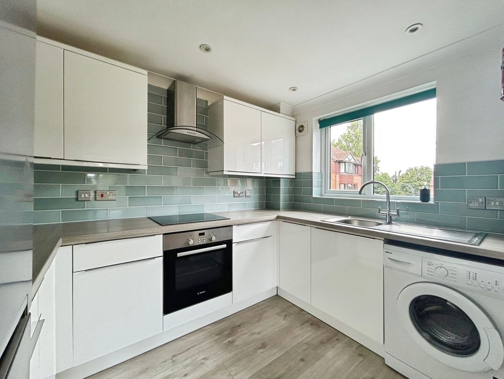 Property photo 3 of 13 Pbox-Img.Jpg