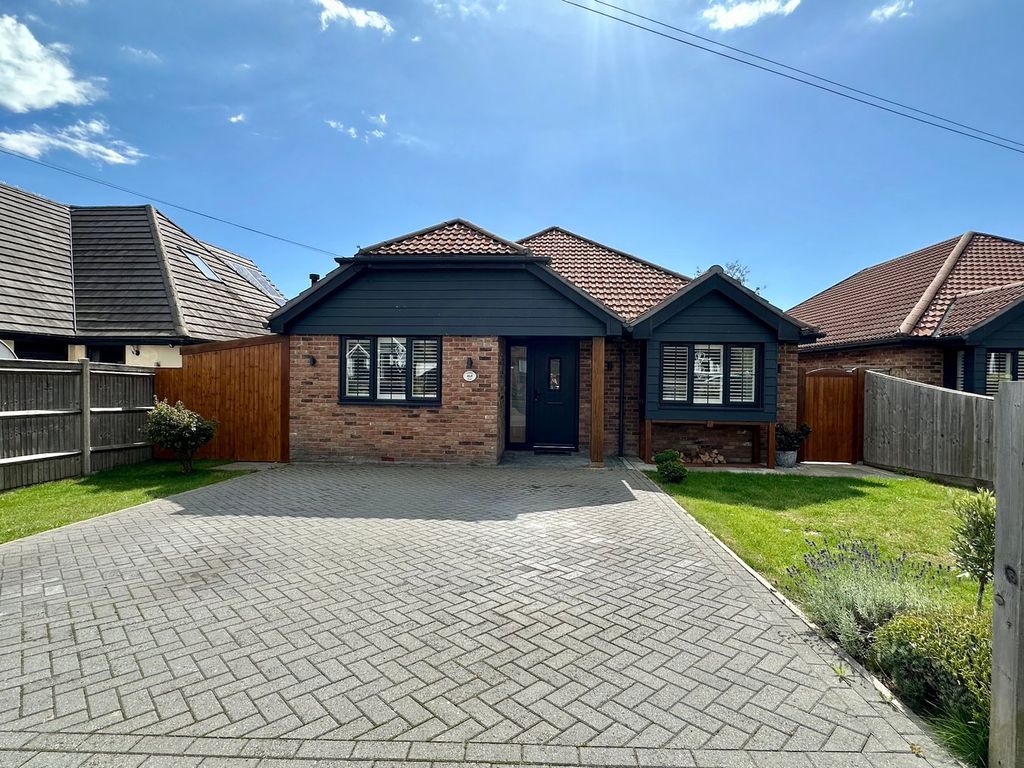 Property photo 1 of 20