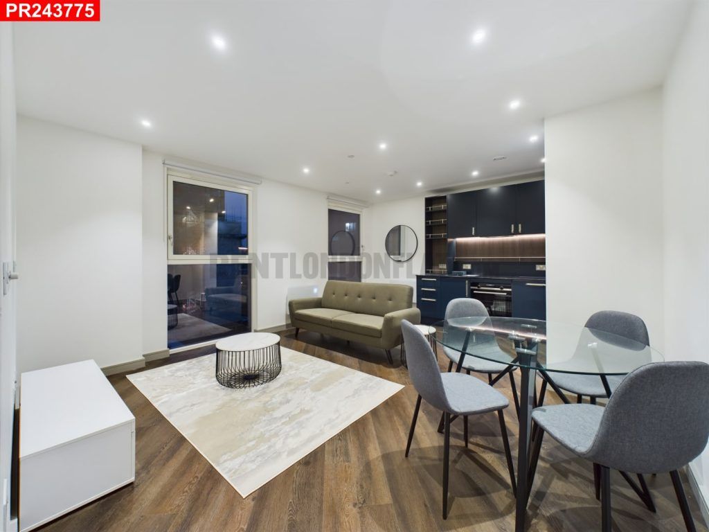 Property photo 1 of 5