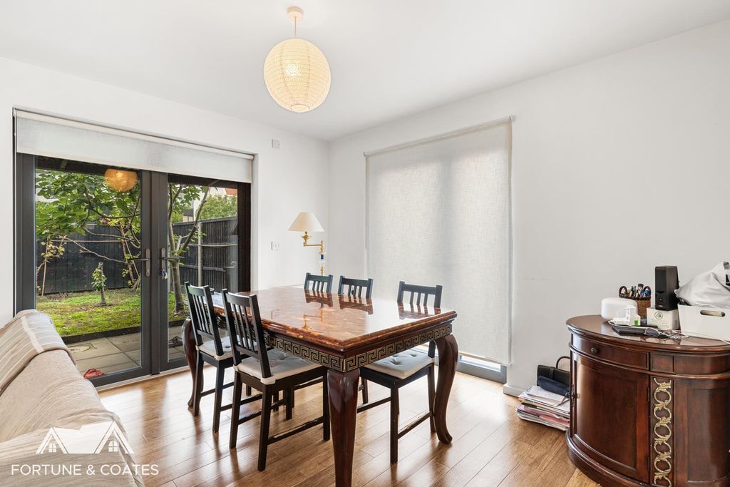 Property photo 3 of 26 Honorstreet_17.Jpg