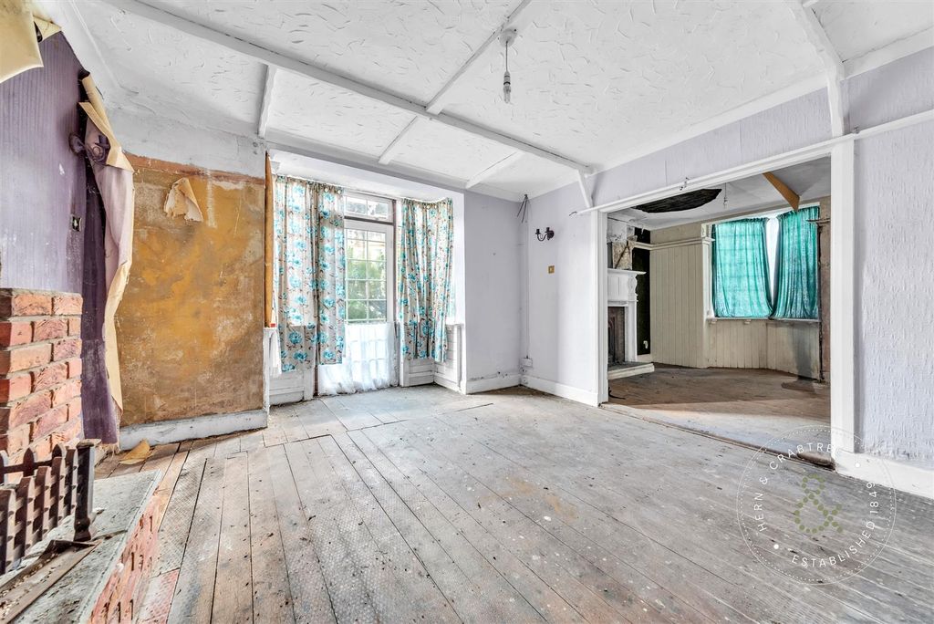 Property photo 3 of 40 The-Cottage-08.Jpg