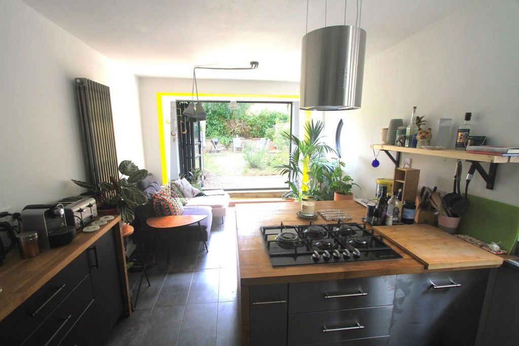 Property photo 2 of 14 Kitchen/Diner